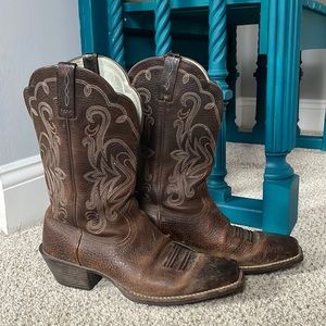 Ariat Square Point Boots